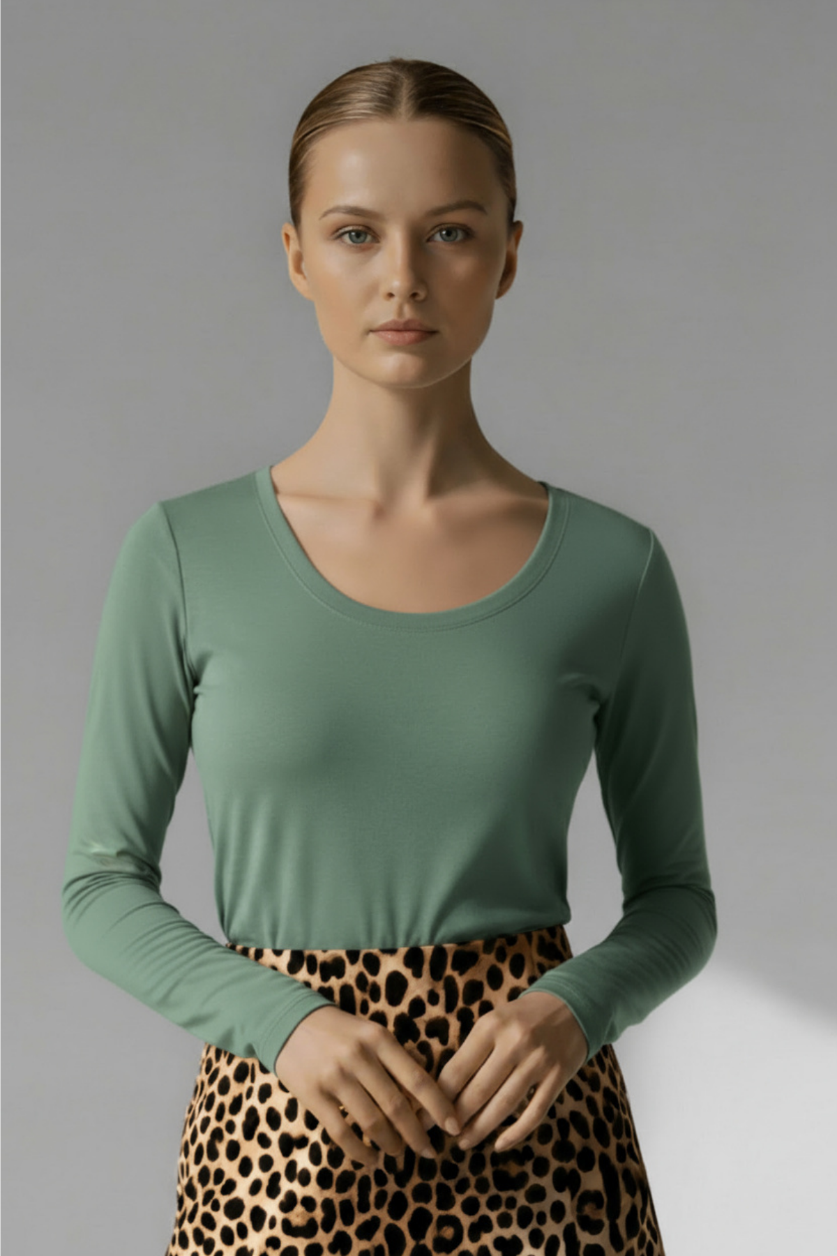 Geniş Yaka Uzun Kollu Body