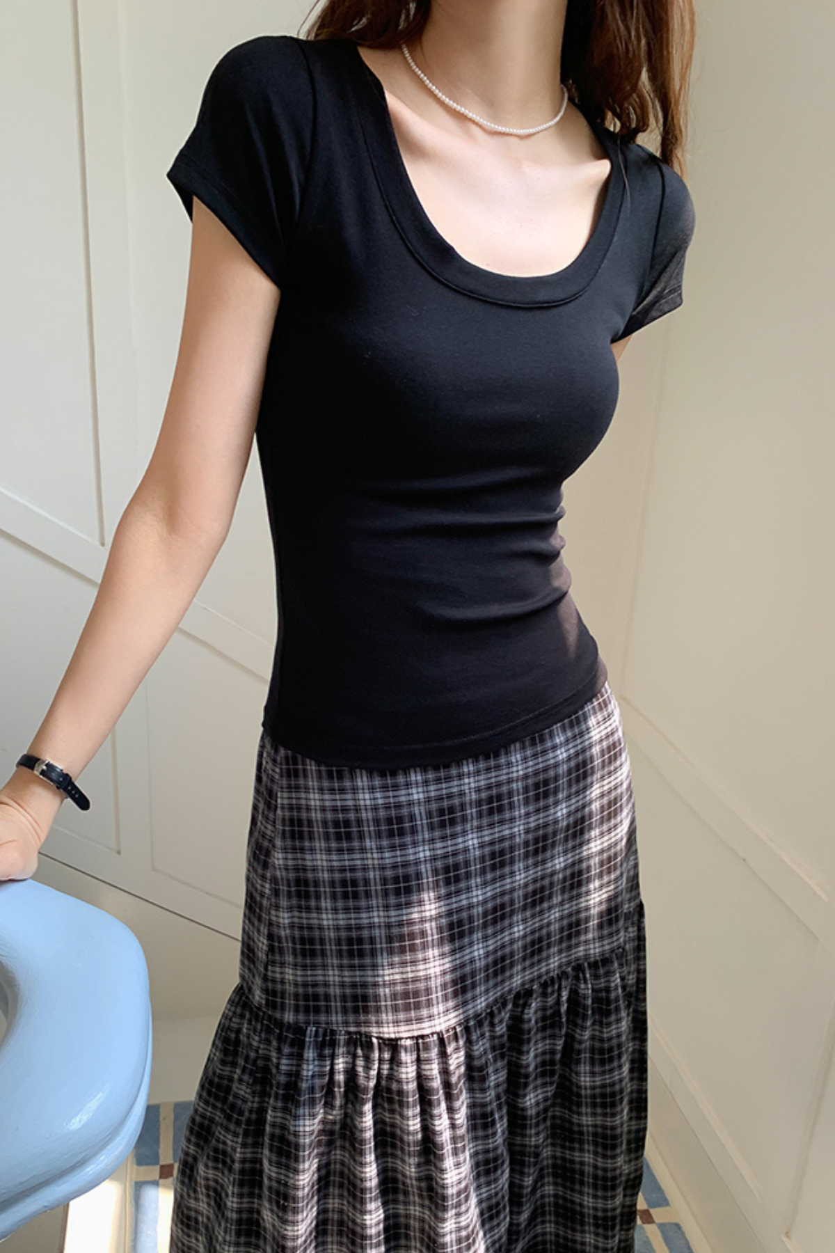 Geniş Yakalı Kısa Kollu Body